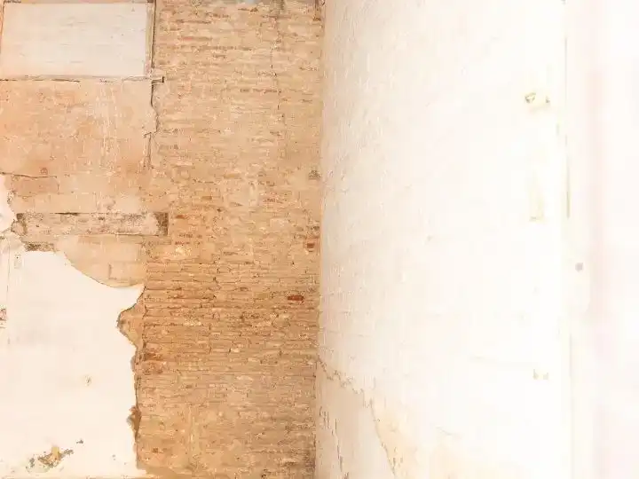 Flat for sale in  Valencia Capital  with Balcony