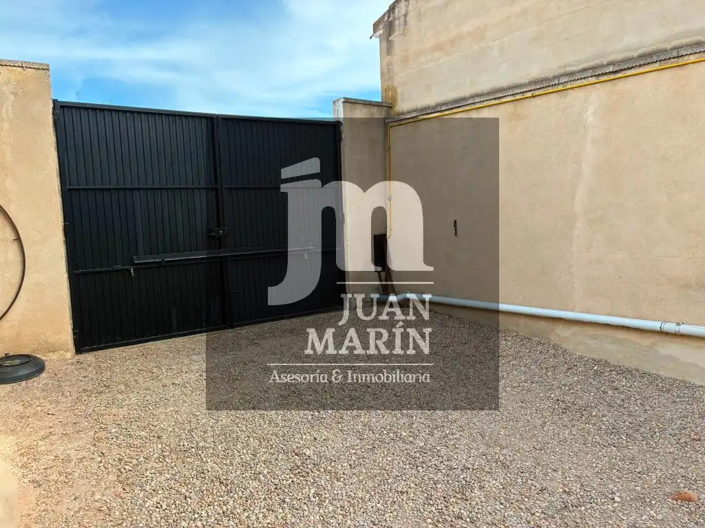Adosado con terraza en venta en Pozohondo, imagen 4