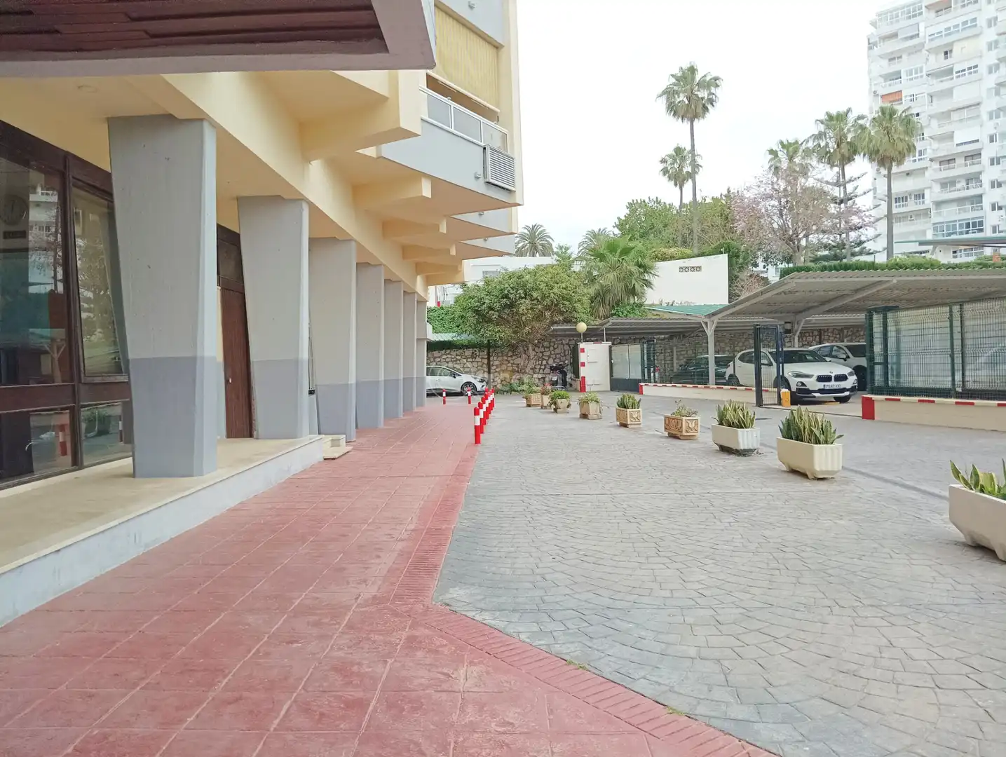 Parking de Apartamento en venta en Benalmádena con Aire acondicionado, Amueblado y Lavadora