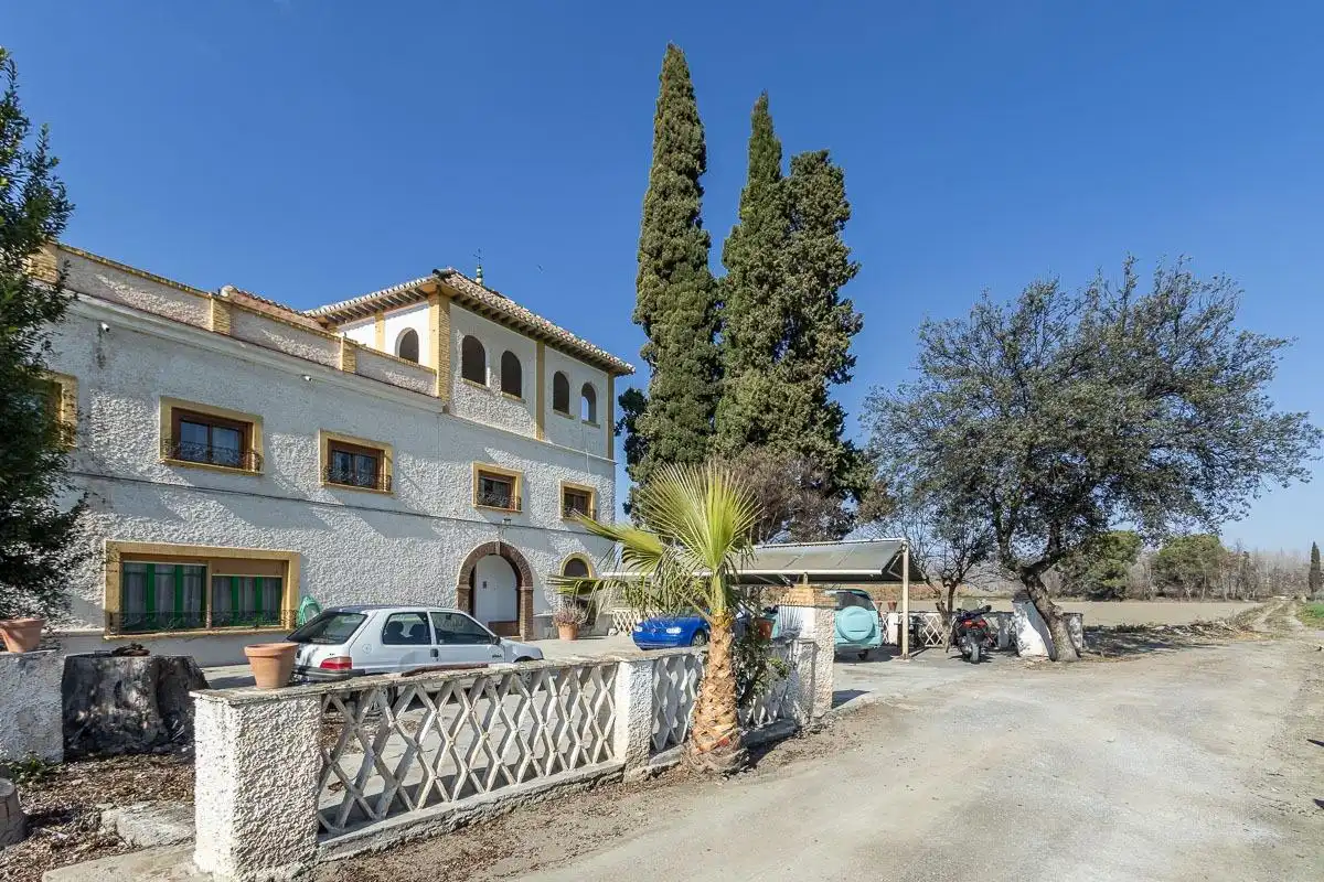 Casa rústica amb terrassa en venda a Santa Fe, imagen 33