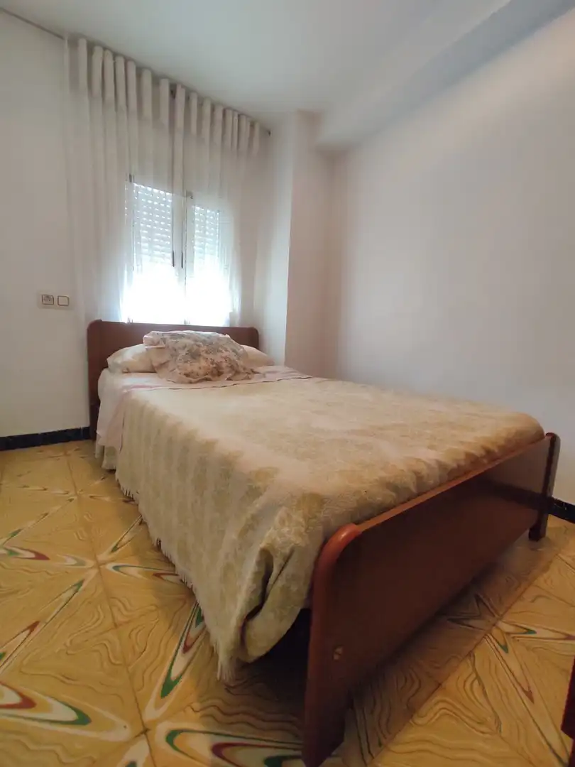Habitación de Casa adosada en venta en Enguídanos con Amueblado