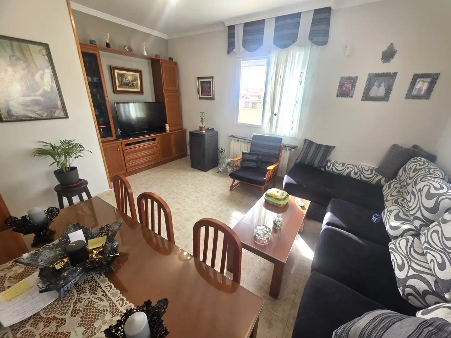 Sala de estar de Casa o chalet en venta en Galápagos con Calefacción, Jardín privado y Terraza