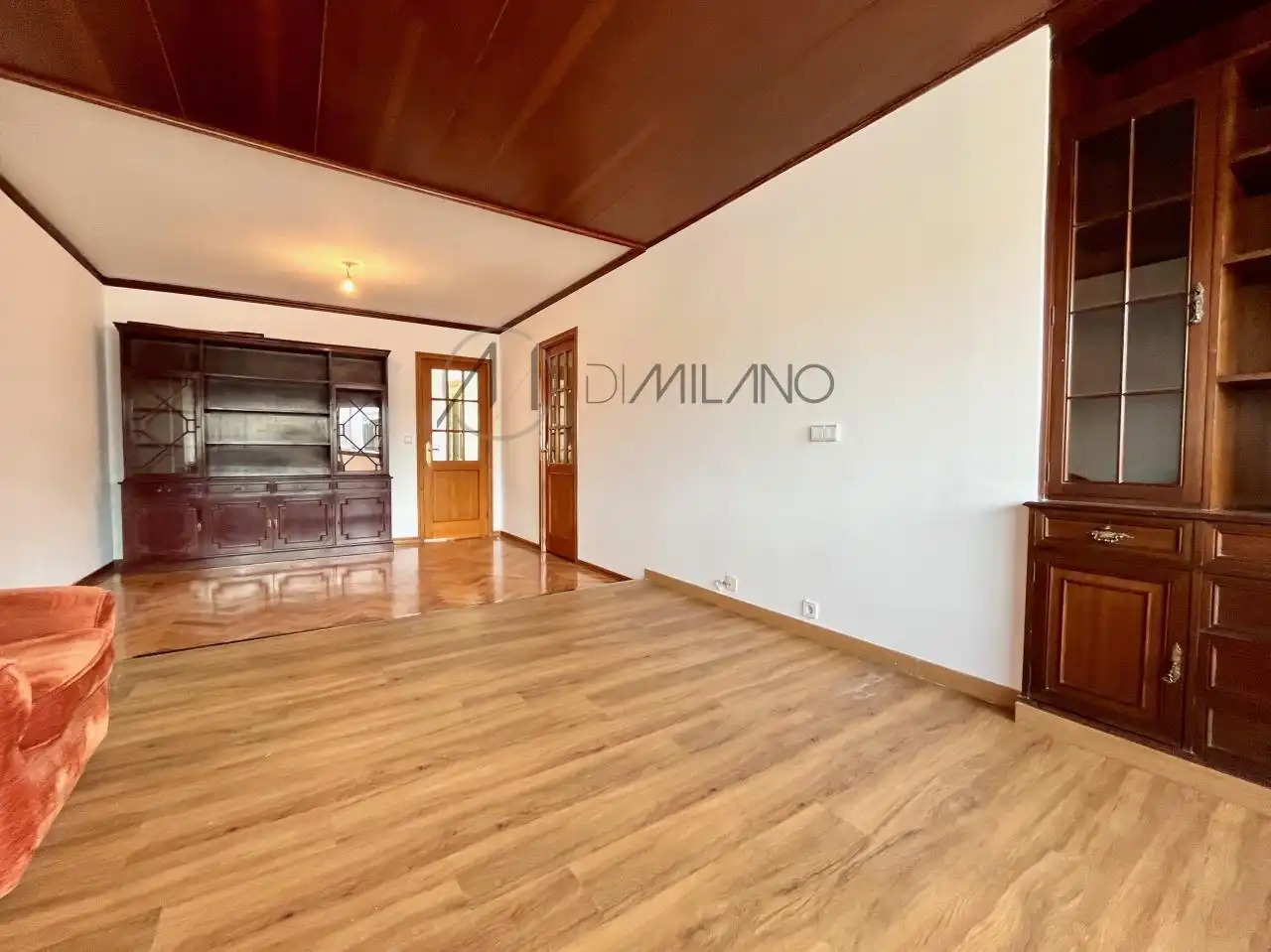 Sala d'estar de Àtic de lloguer en Vigo  amb Calefacció, Parquet i Terrassa