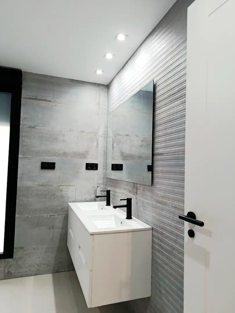 Baño de Casa o chalet en venta en Villamayor con Calefacción, Jardín privado y Terraza