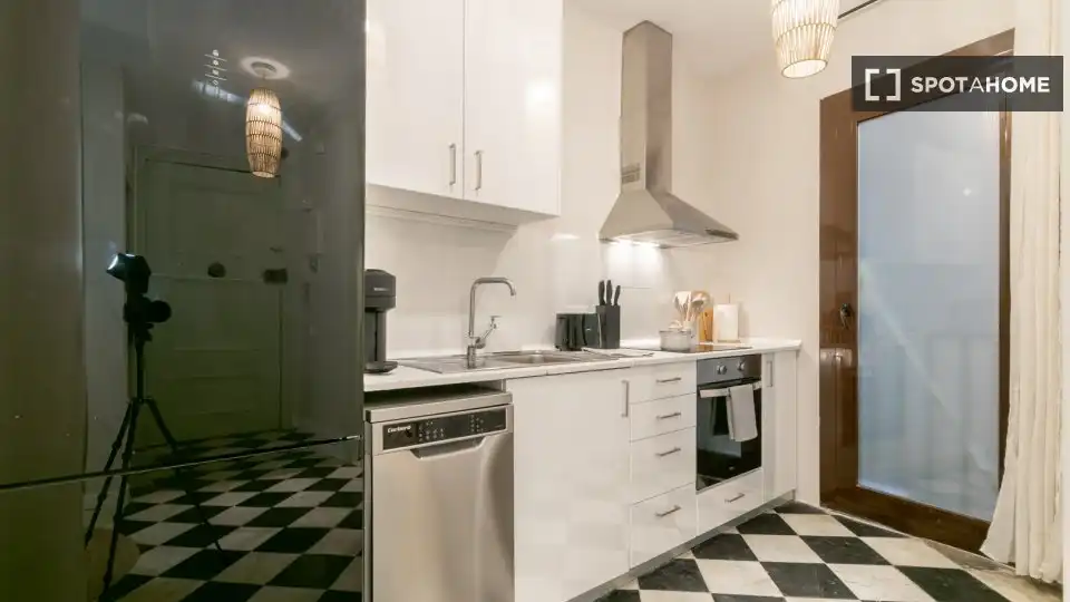 Flat with terrace to rent in Ciutat Vella, imagen 15