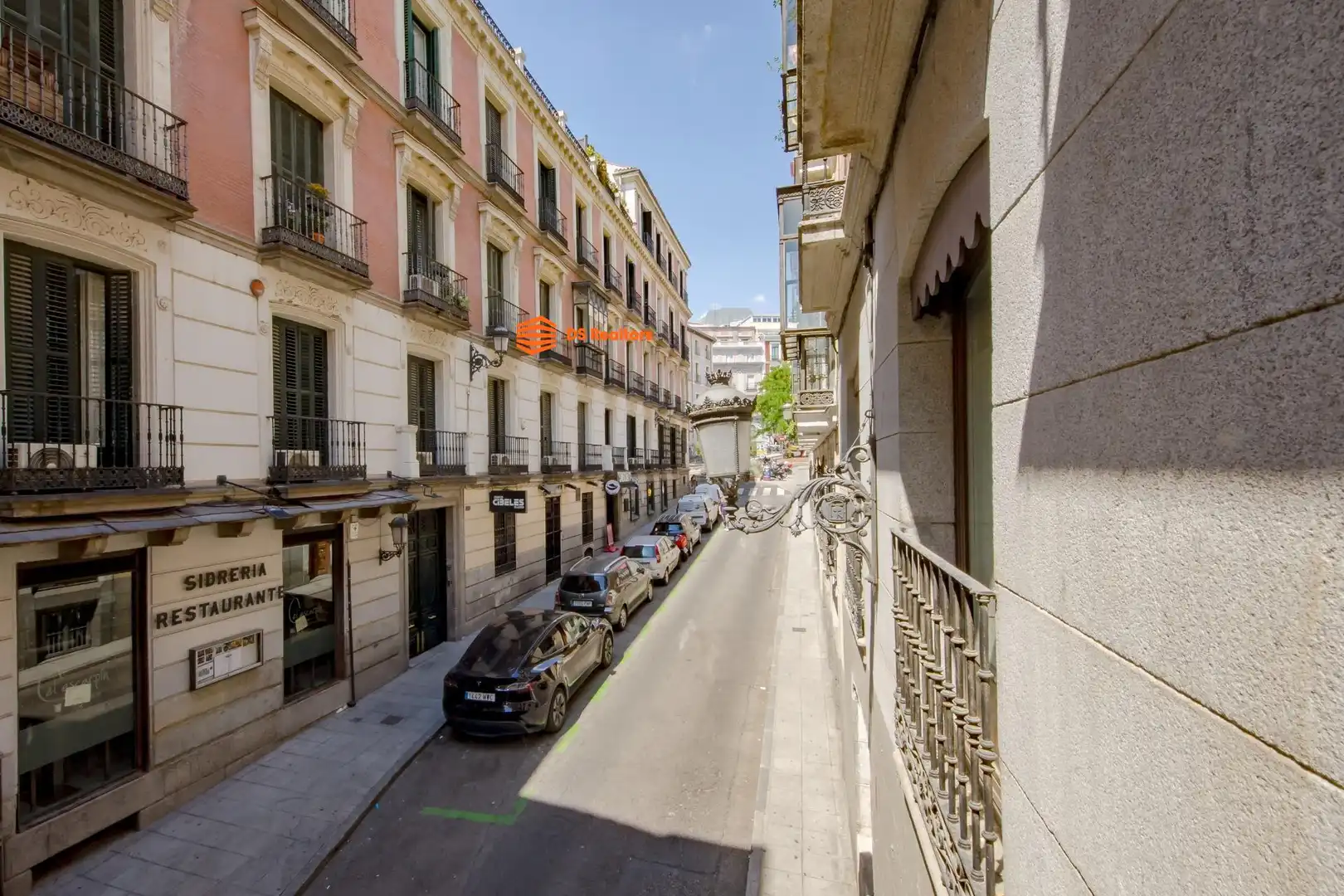 Vista exterior de Pis en venda en Madrid amb Aire condicionat, Calefacció i Balcó