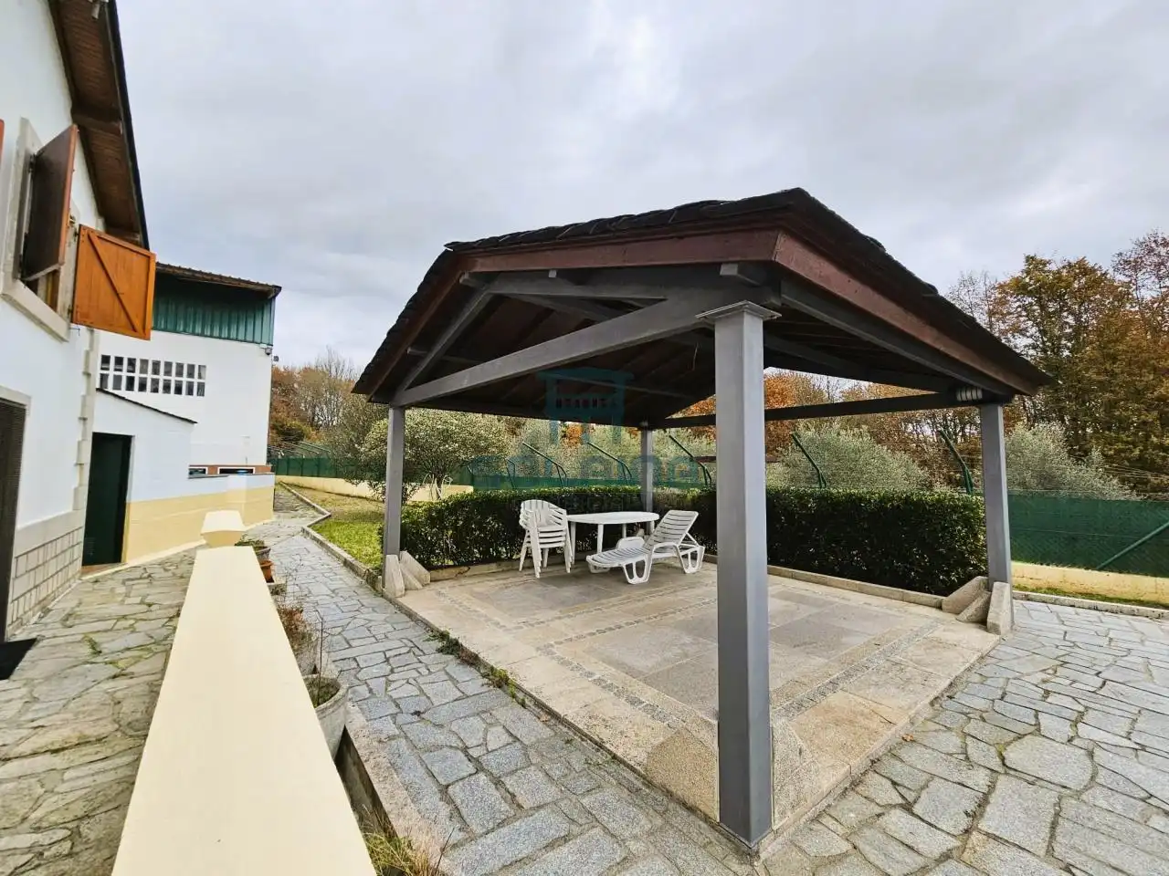 Chalet con piscina en venta en Coles, imagen 3