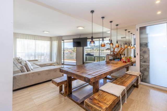 Piso en Alquiler en Carrer de Benizamid en Marina Botafoc - Platja de Talamanca