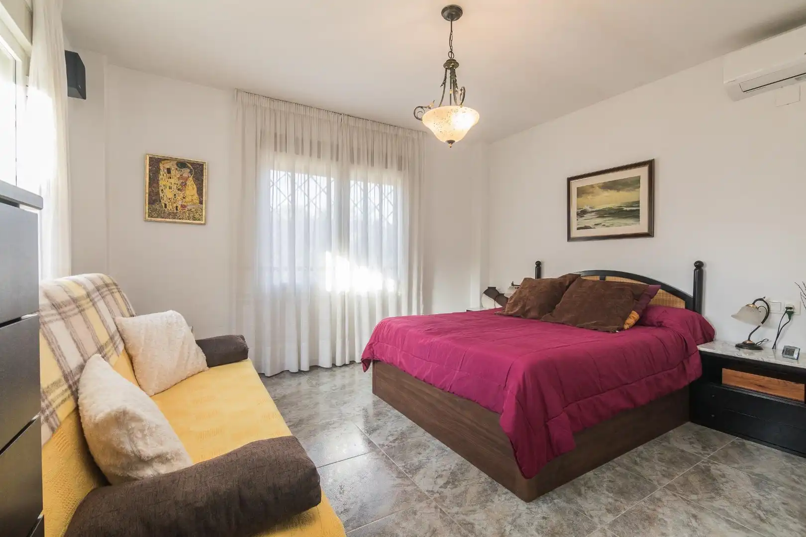 Dormitori de Casa o xalet en venda en Elche / Elx amb Aire condicionat, Calefacció i Jardí privat