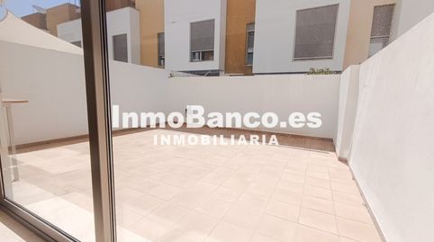 Foto 3 de Casa adosada de alquiler en Núcleo Urbano, La Pobla de Vallbona
