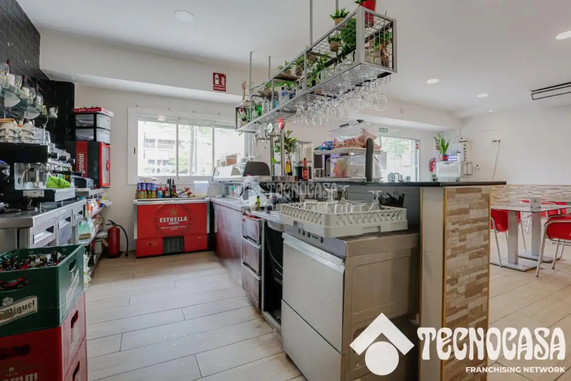 Business premises for sale in Torrent Ballester, imagen 12