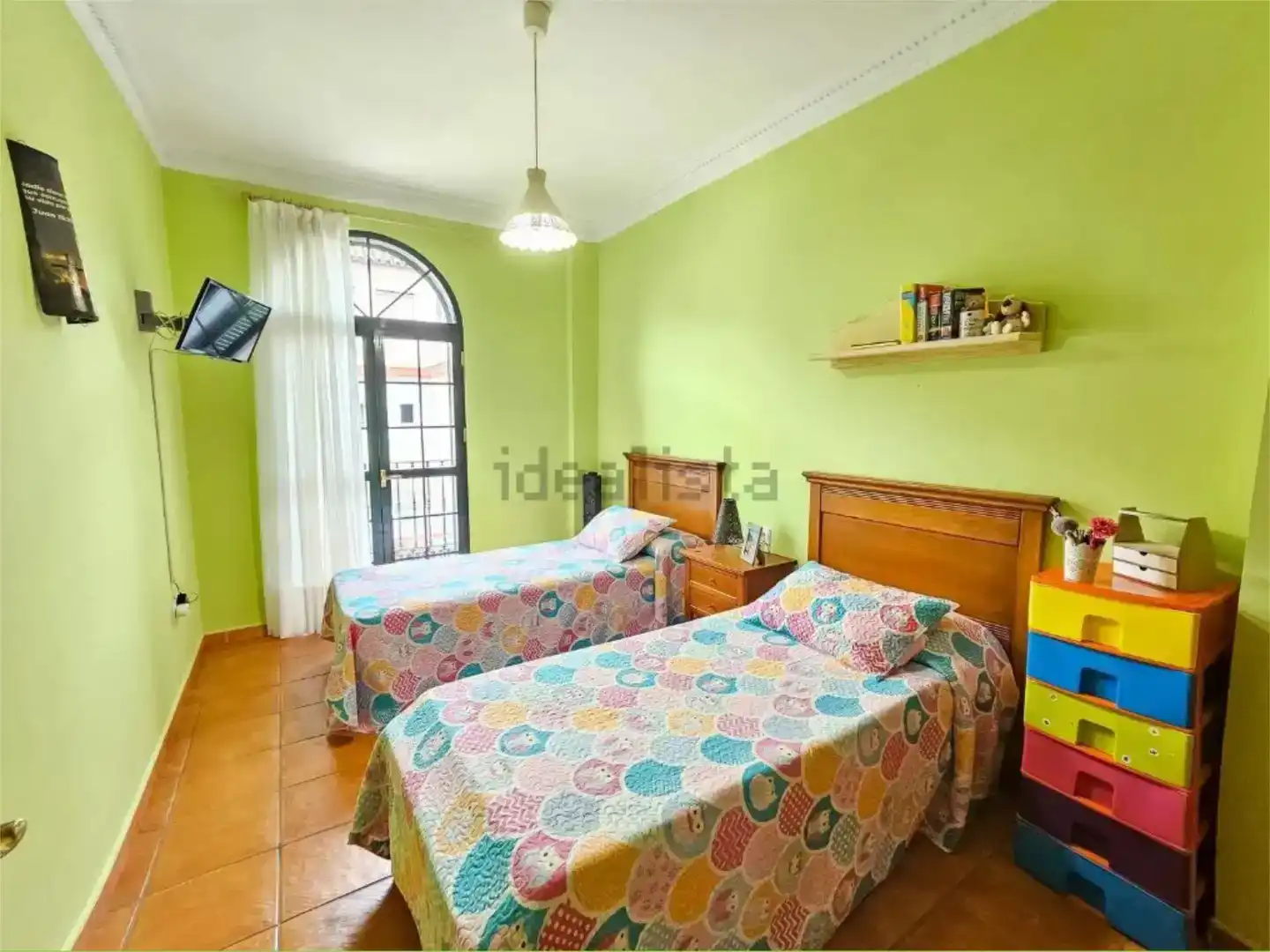 Habitación de Piso en venta en La Algaba con Aire acondicionado, Trastero y Amueblado