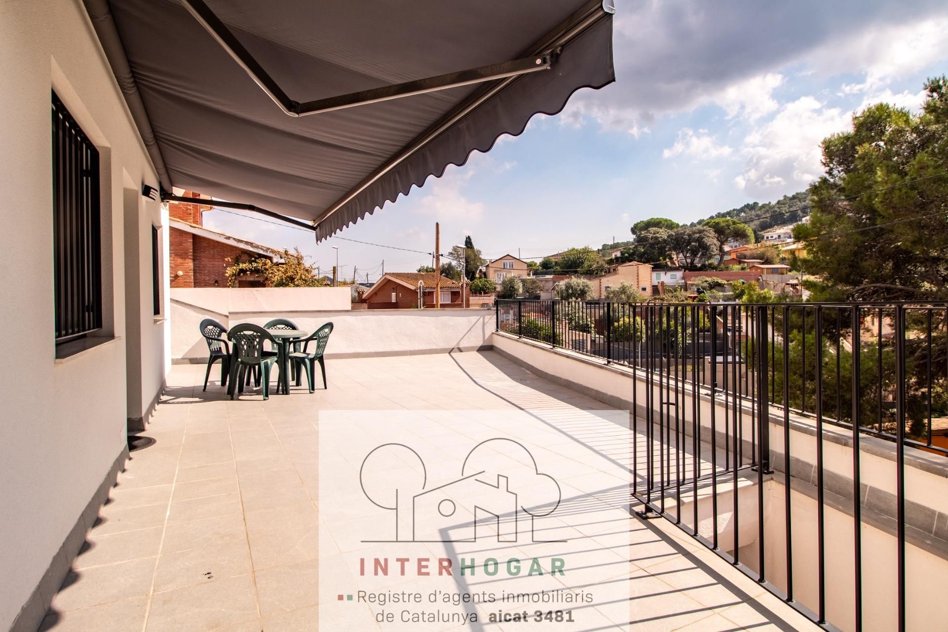 Terrassa de Casa o xalet en venda en Cerdanyola del Vallès amb Jardí privat i Terrassa