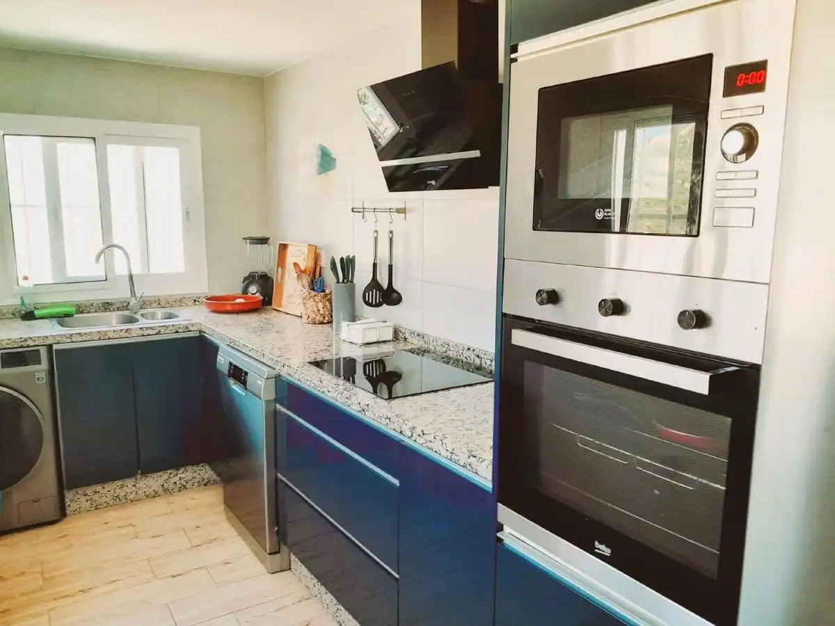 Cocina de Finca rústica en venta en Marbella con Aire acondicionado, Jardín privado y Trastero