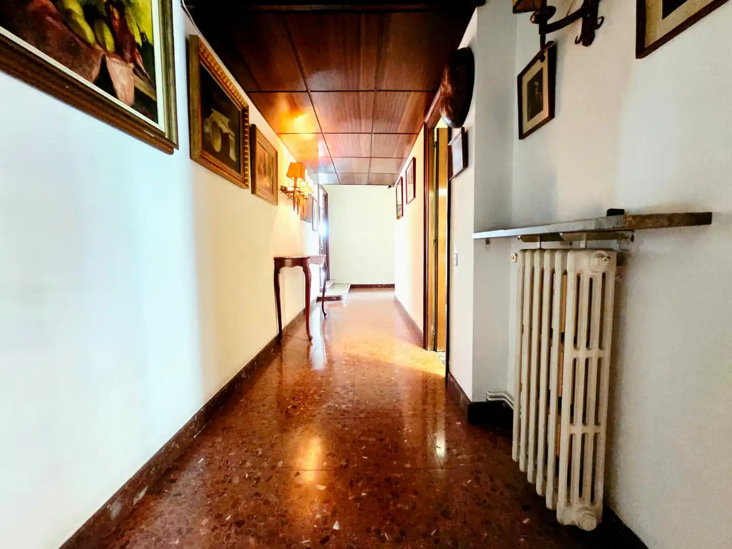 Flat for sale in Barcelona  with Air Conditioner, Heating and Parquet flooring