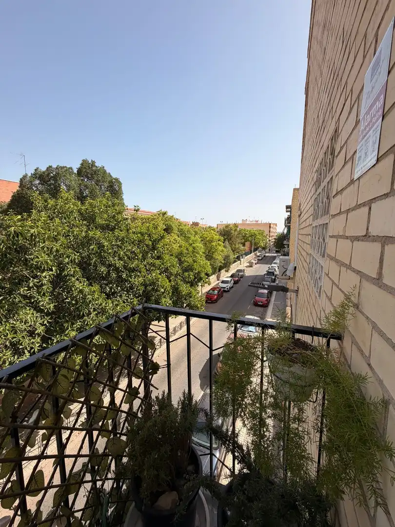 Außenansicht von Wohnungen zum Verkauf in Elche / Elx mit Klimaanlage, Heizung und Terrasse