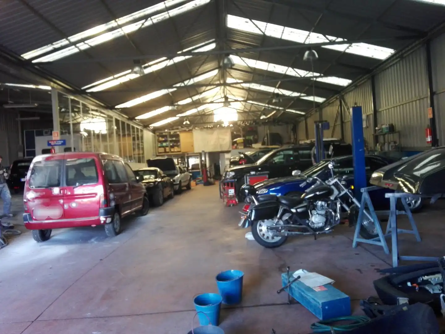 Aparcament de Nau industrial en venda en Vigo 