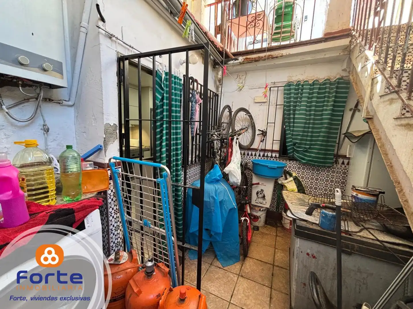 Houses for sale in Córdoba  with Air Conditioner, Heating and Terrace