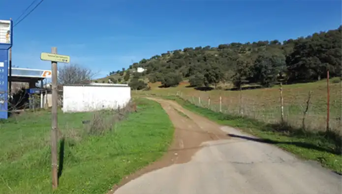 Vista exterior de Terreno en venta en San Nicolás del Puerto