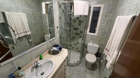 Foto 4 de Pis en venda a Carrer de L'escultor Ordóñez, Porta, Barcelona