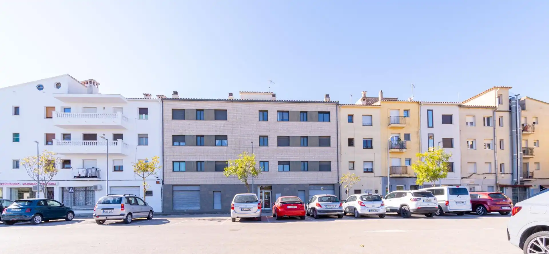 Vista exterior de Dúplex en venta en Empuriabrava con Calefacción y Terraza