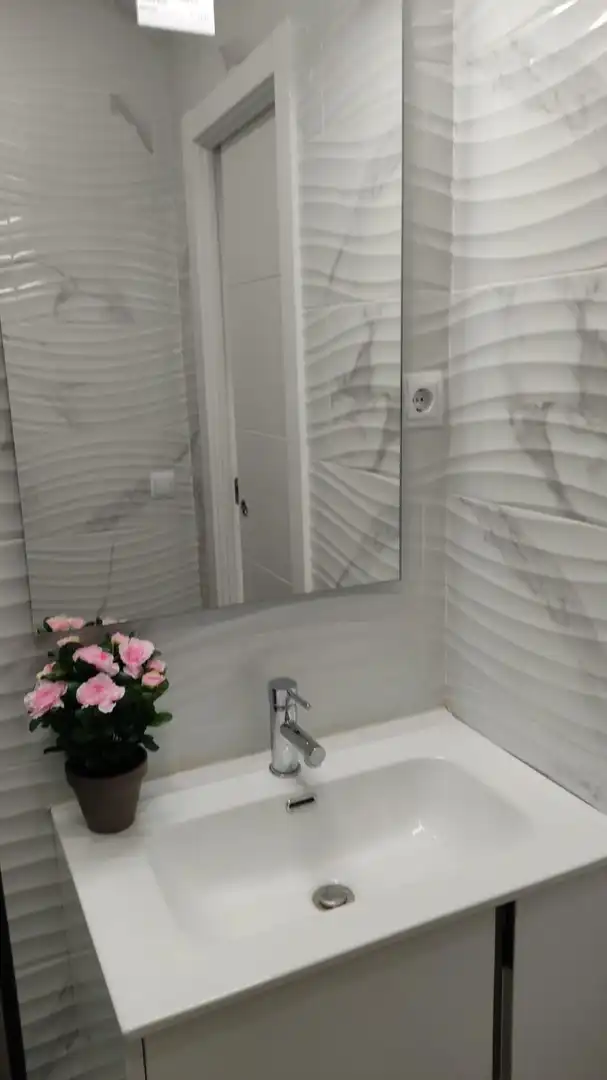 Bathroom of Flat for sale in Mollet del Vallès  with Air Conditioner, Terrace and Furnished