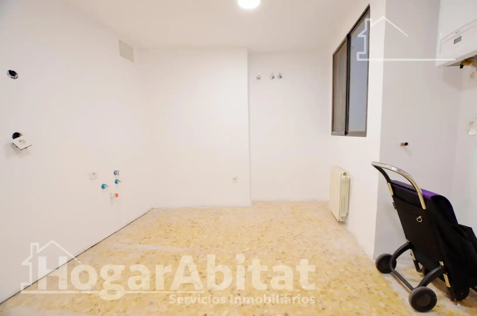 Flat for sale in Alicante / Alacant  with Heating and Furnished