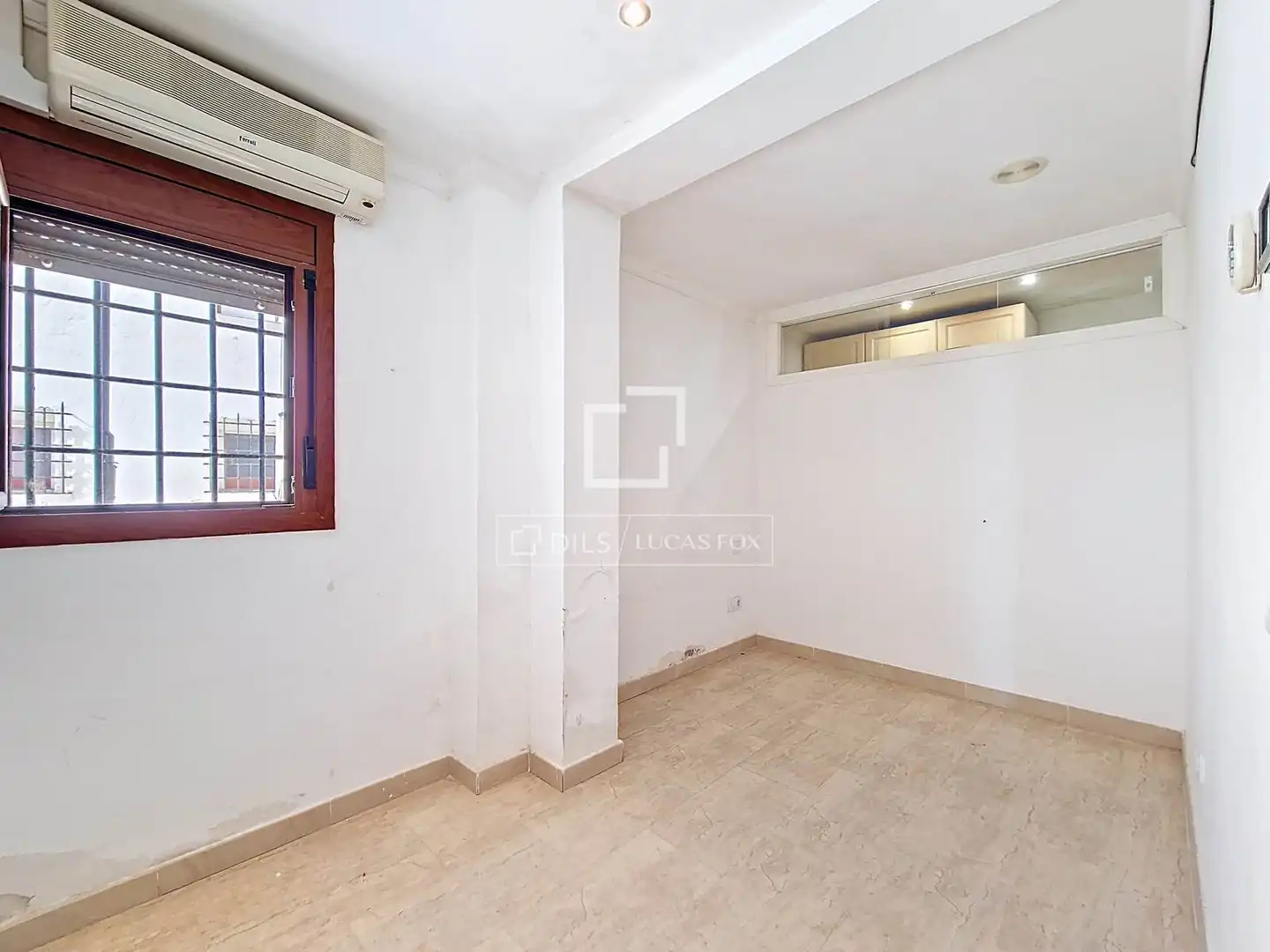 Flat for sale in Vilanova i la Geltrú  with Air Conditioner and Heating