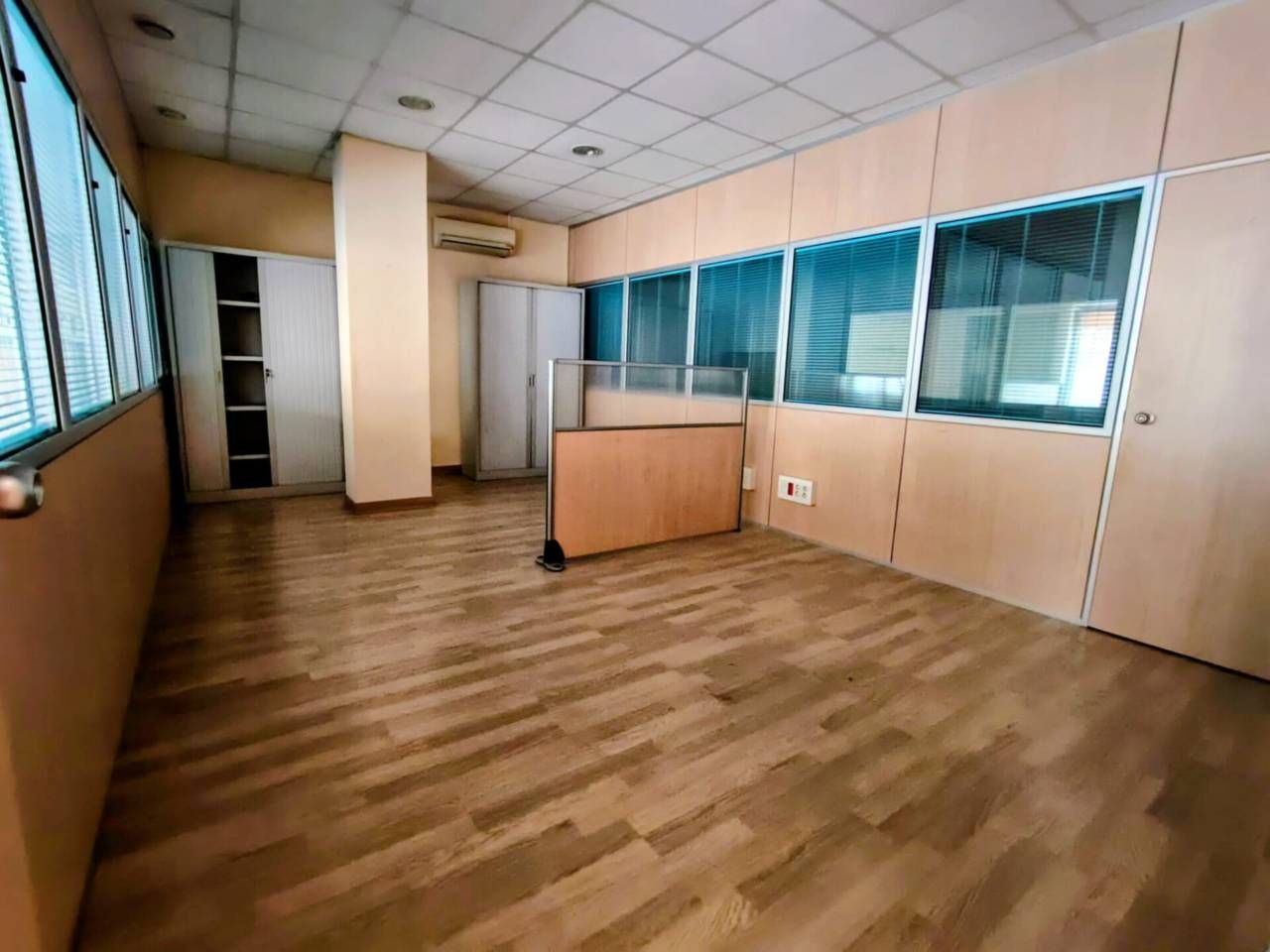 Premises for sale in Caldes de Montbui  with Air Conditioner