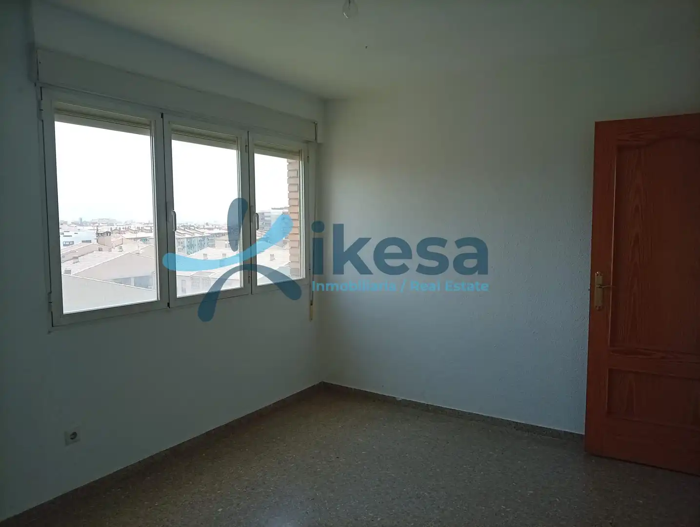 Piso en venta en Angustias - Chana - Encina