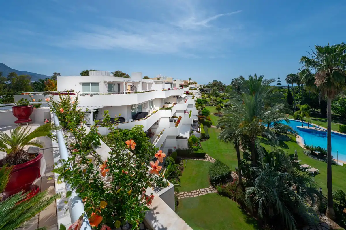 Penthouse with lift for sale in Nueva Andalucía, imagen 2