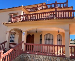 Vista exterior de Casa o xalet en venda en Casabermeja amb Aire condicionat, Calefacció i Terrassa