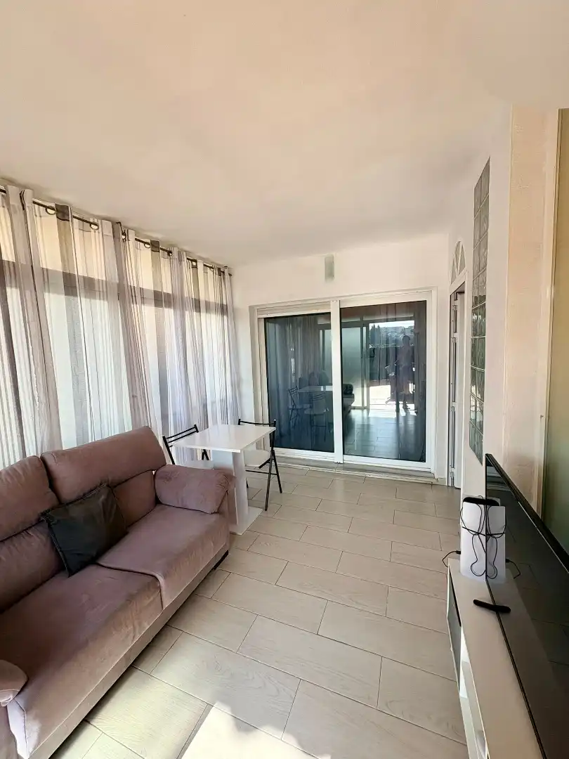 Habitatge amb piscina en venda a Riviera del Sol, imagen 5