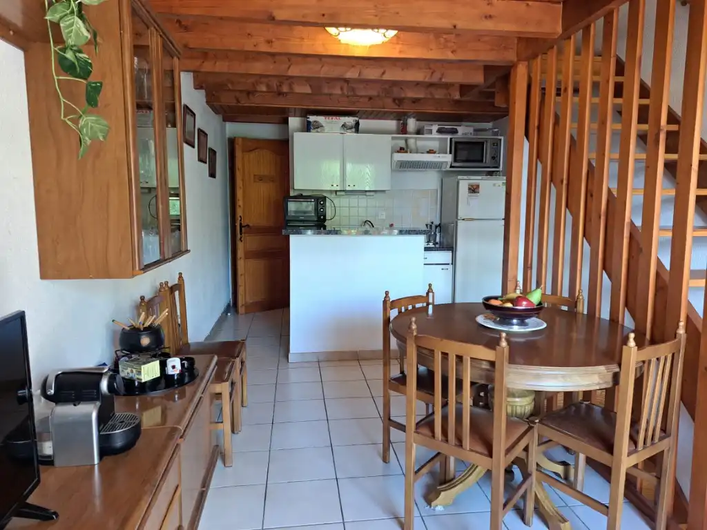 Einfamilien-Reihenhaus zur Miete in N-152, 171, Puigcerdà