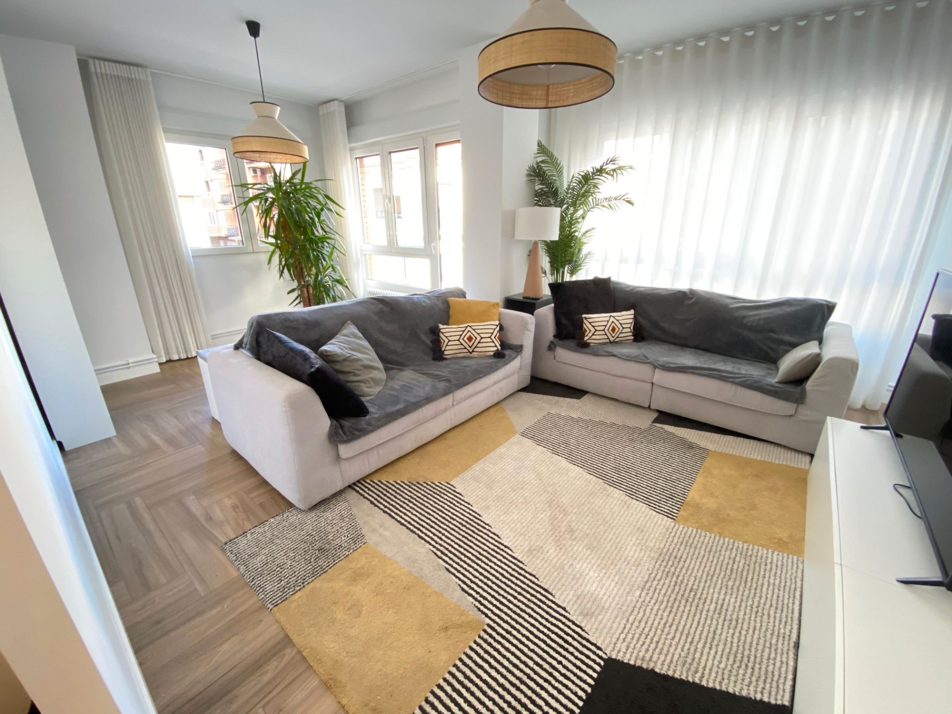 Sala de estar de Piso de alquiler en  Albacete Capital con Calefacción, Amueblado y Balcón