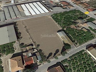 Terreny residencial en venda a Camino Brazal de Álamos 8
