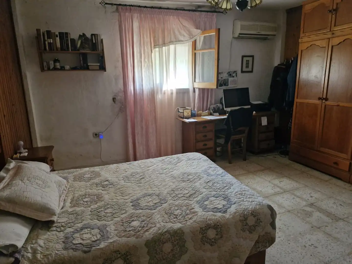 Habitación de Finca rústica en venta en La Línea de la Concepción con Jardín privado y Piscina