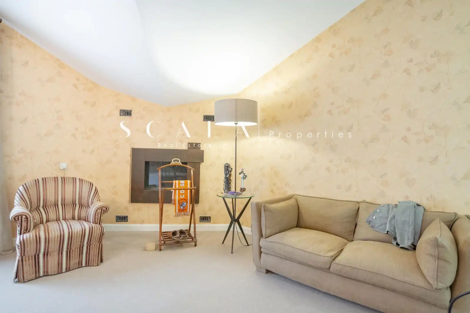 Houses for rent in SAXIFRAGA, Castilla