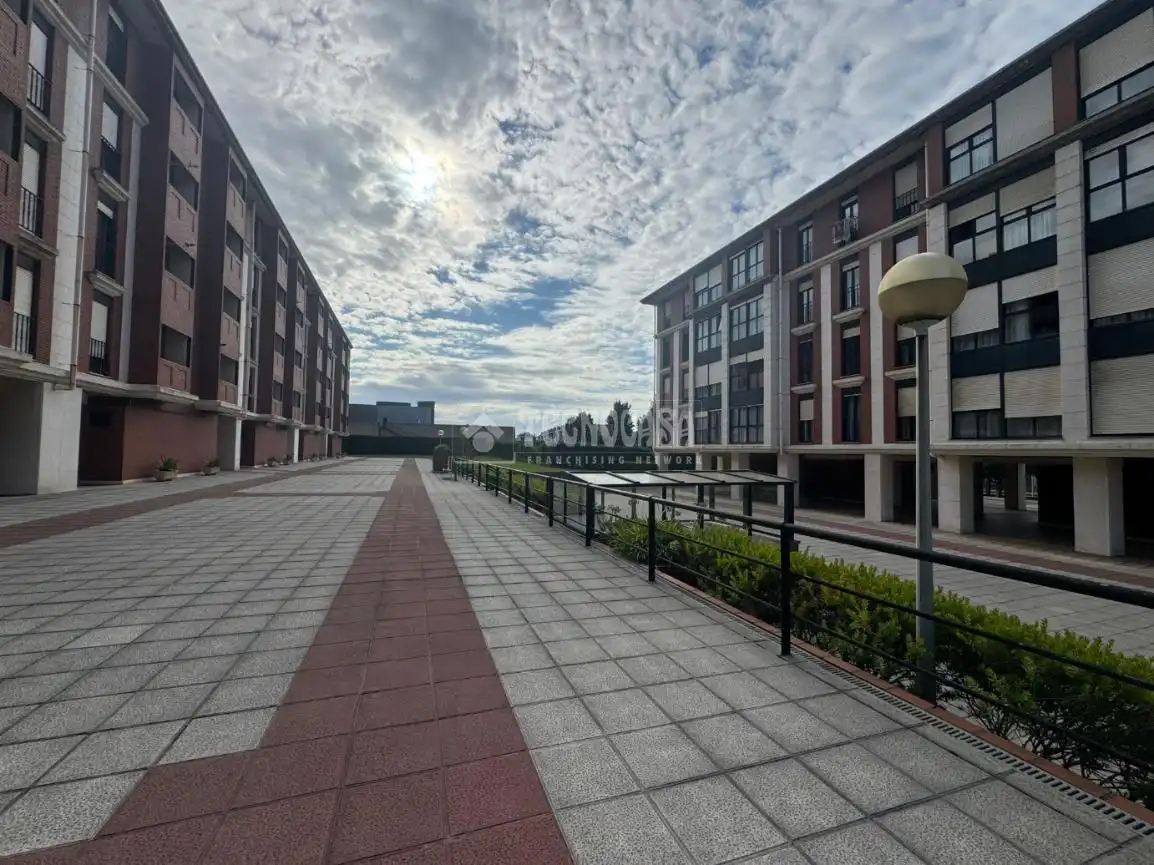 Parcheggio in vendita a Alisal - San Román, imagen 7
