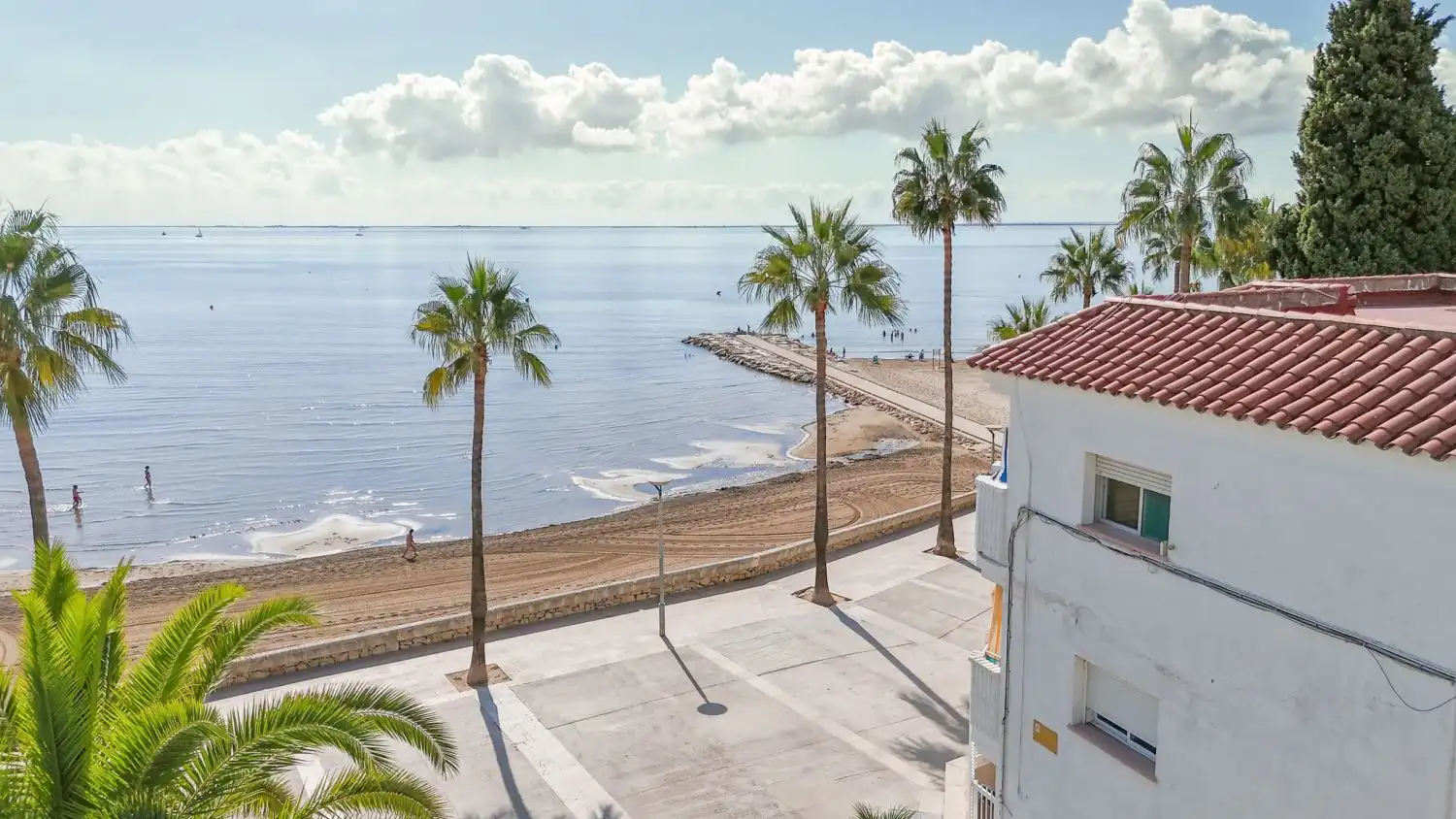 Vista exterior de Piso en venta en Avinguda Catalunya 