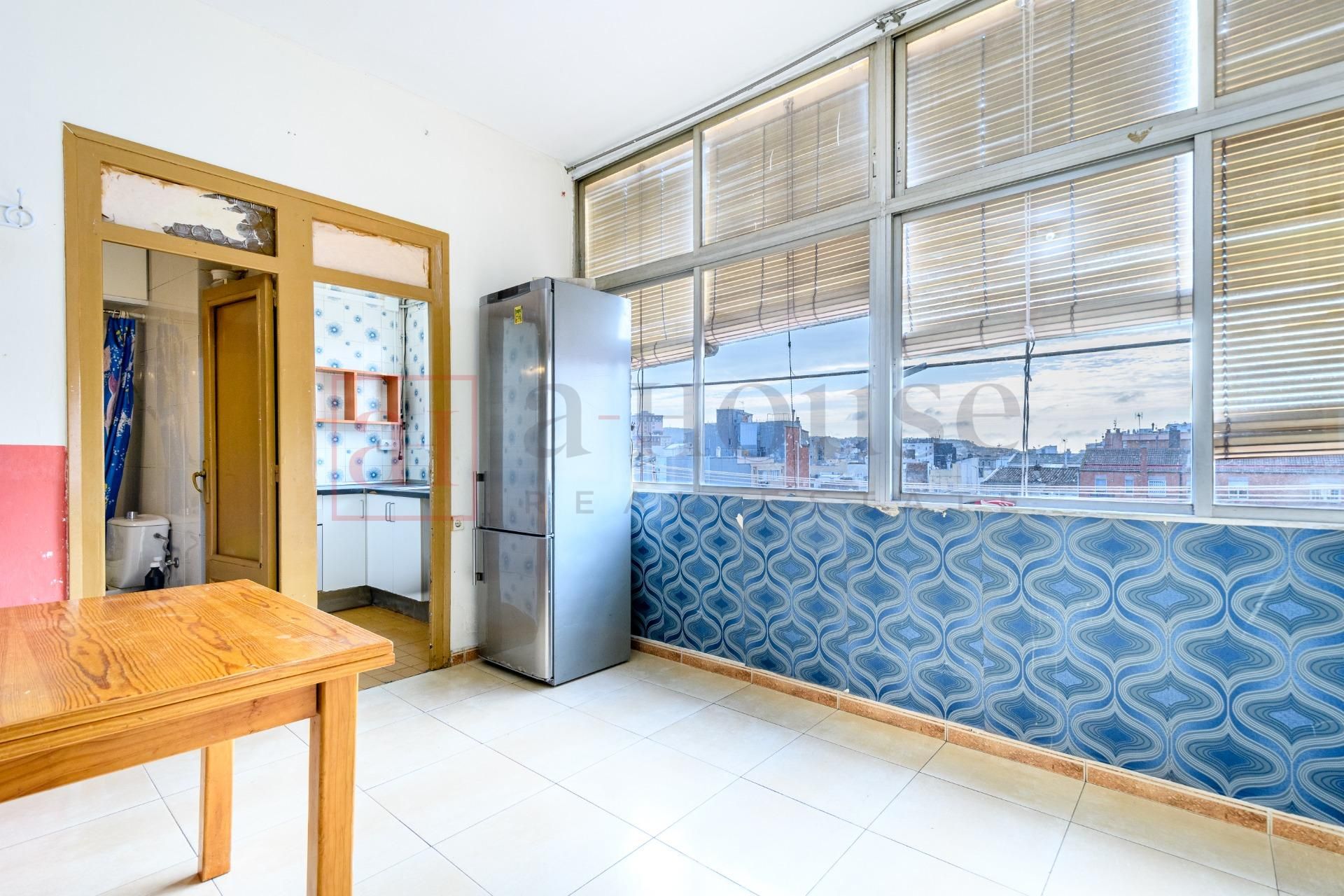 Kitchen of Flat for sale in  Barcelona Capital  with Heating