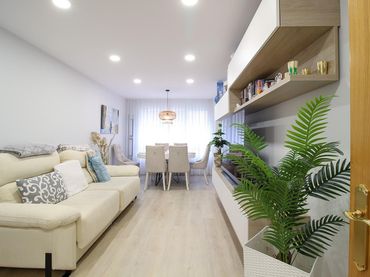 Flat with lift for sale in Calle Alonso 3