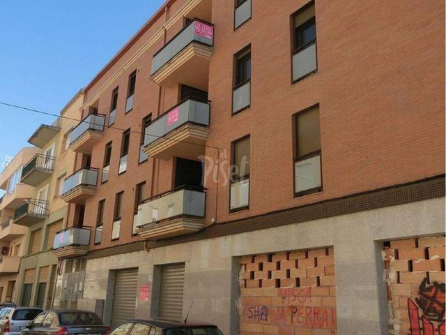 Local comercial en Venta en Sant Mateu de Bages