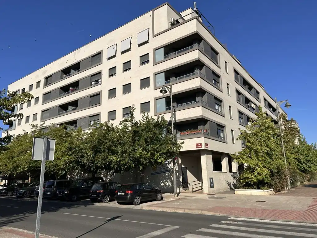 Exterior view of Apartments for rent in  Logroño  with Heating, Parquet flooring and Terrace