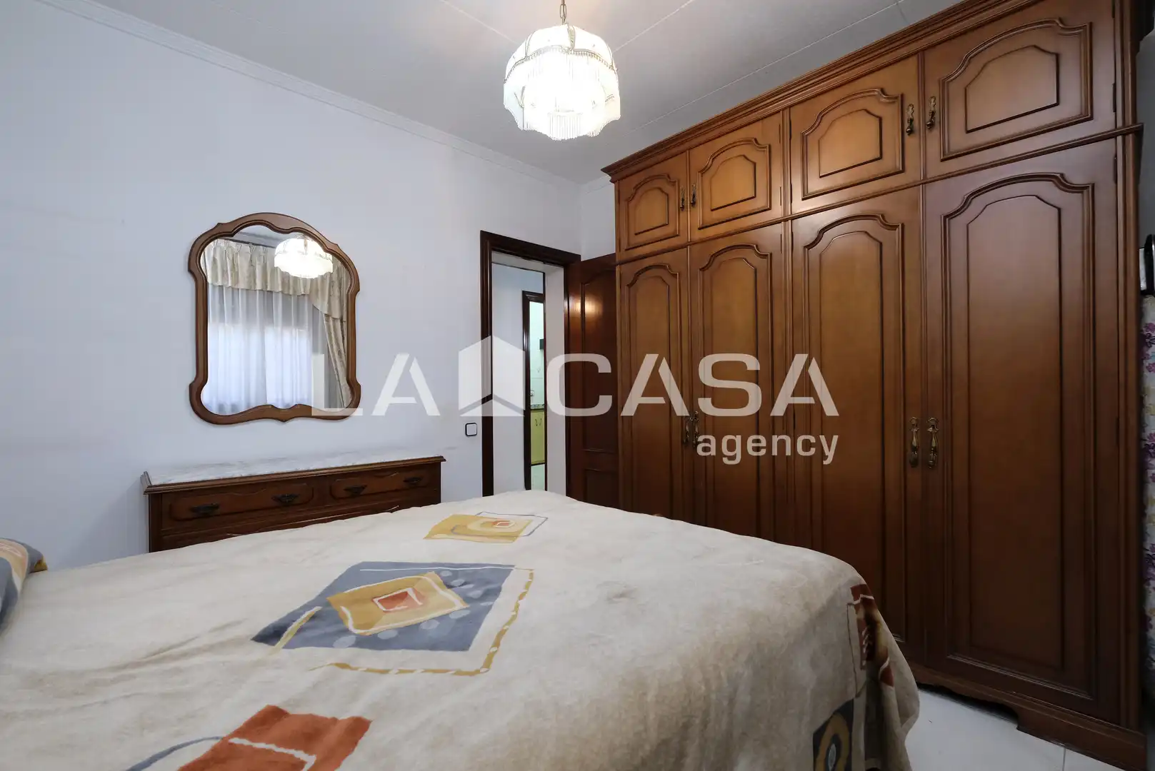 Bajo en venta en Carrer de Cartellà, imagen 19
