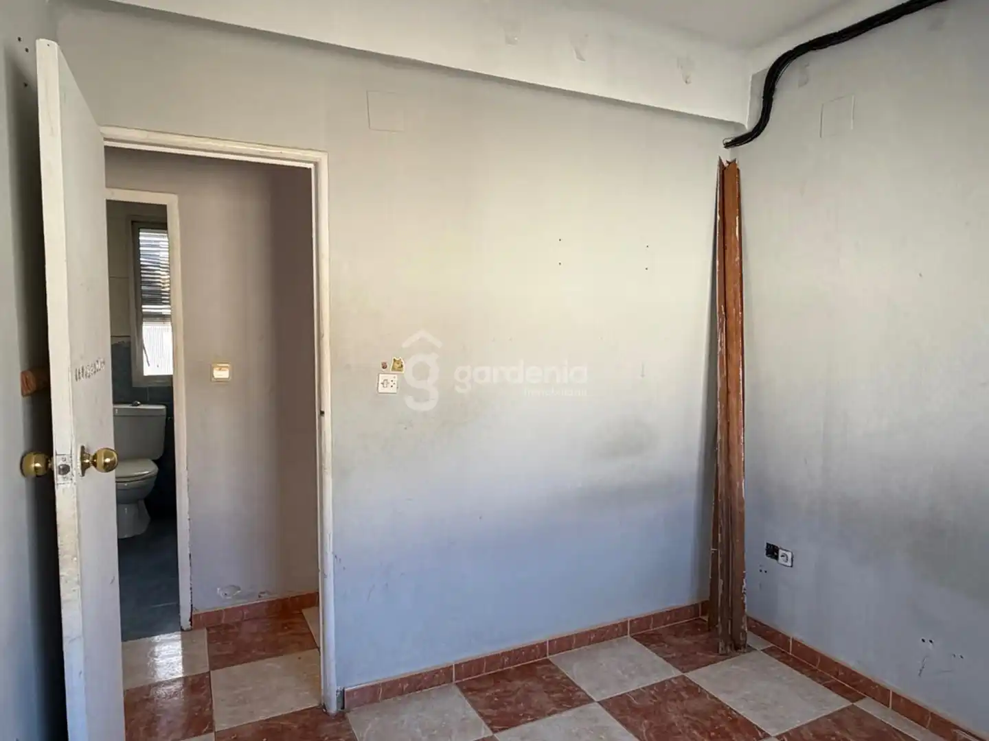 Pis en venda a Guadalcanal, imagen 36