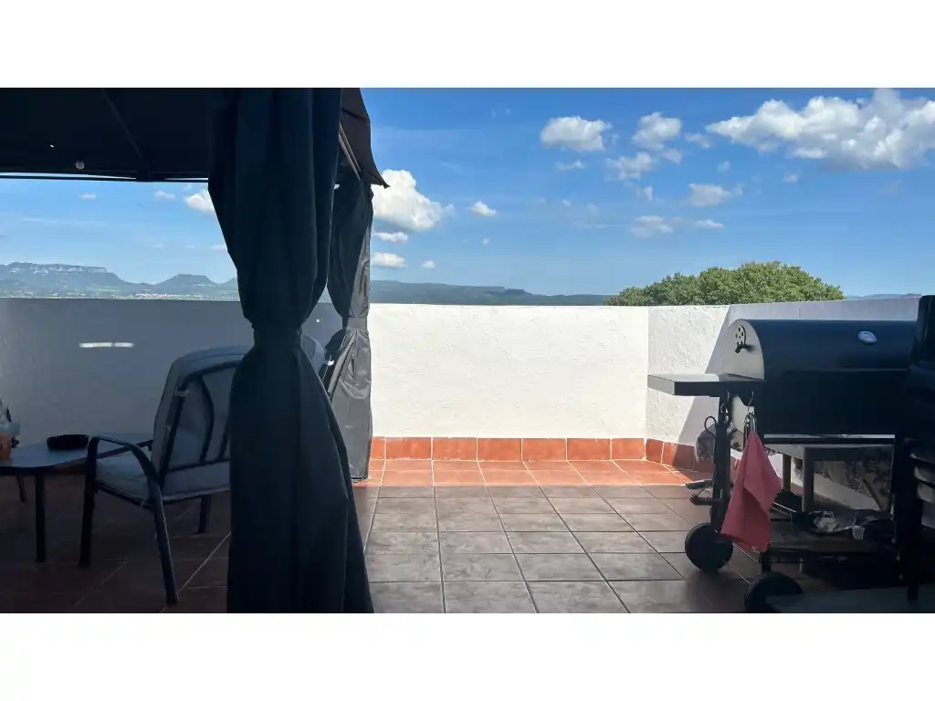 Terraza de Dúplex en venta en Manlleu con Horno y Balcón