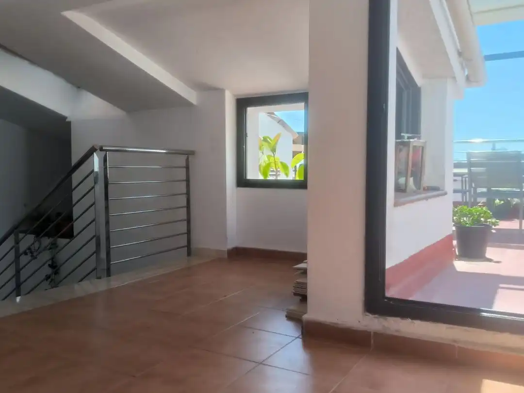 Terraza de Casa o chalet en venta en Pineda de Mar con Aire acondicionado, Calefacción y Parquet