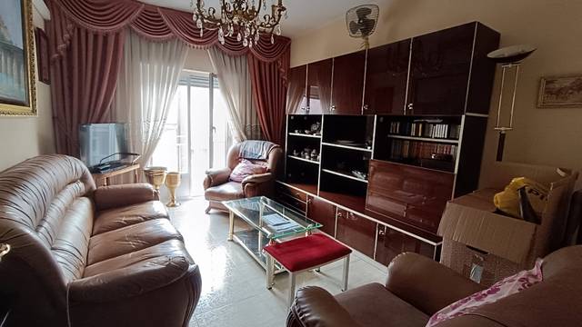 Piso en Venta en Calle Petunias en Garrido Norte