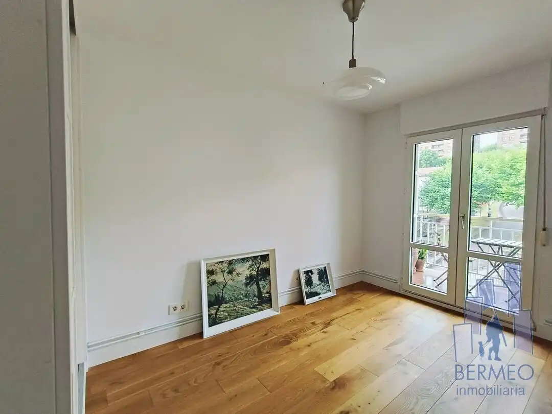 Habitación de Piso en venta en Bermeo con Calefacción y Balcón